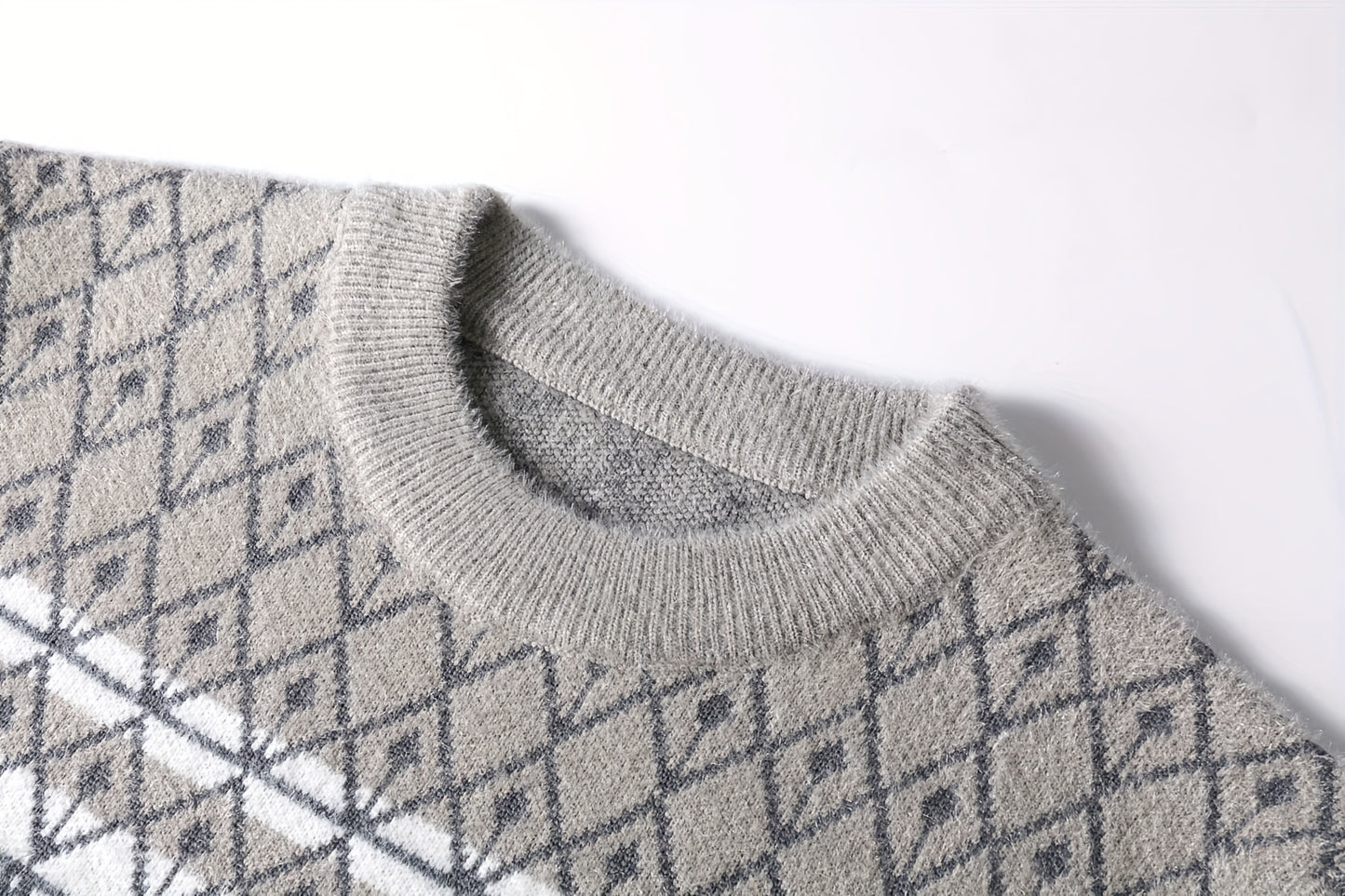 Նոր աշնանային և ձմեռային տղամարդկանց ոճային սվիտեր, բազմակողմանի վերնազգեստի կամ շերտավոր կրելու համար, պատրաստված բարձրորակ հաստ գործվածքից