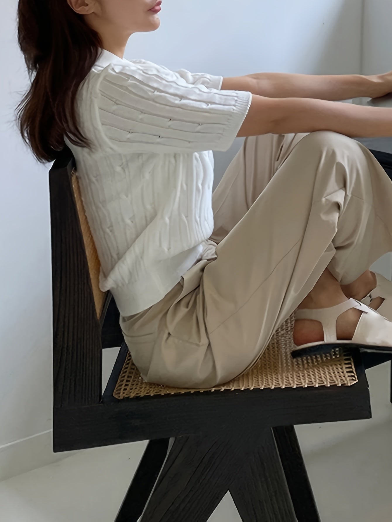 Elegant Women's Short-Sleeve Pullover Sweater for Spring