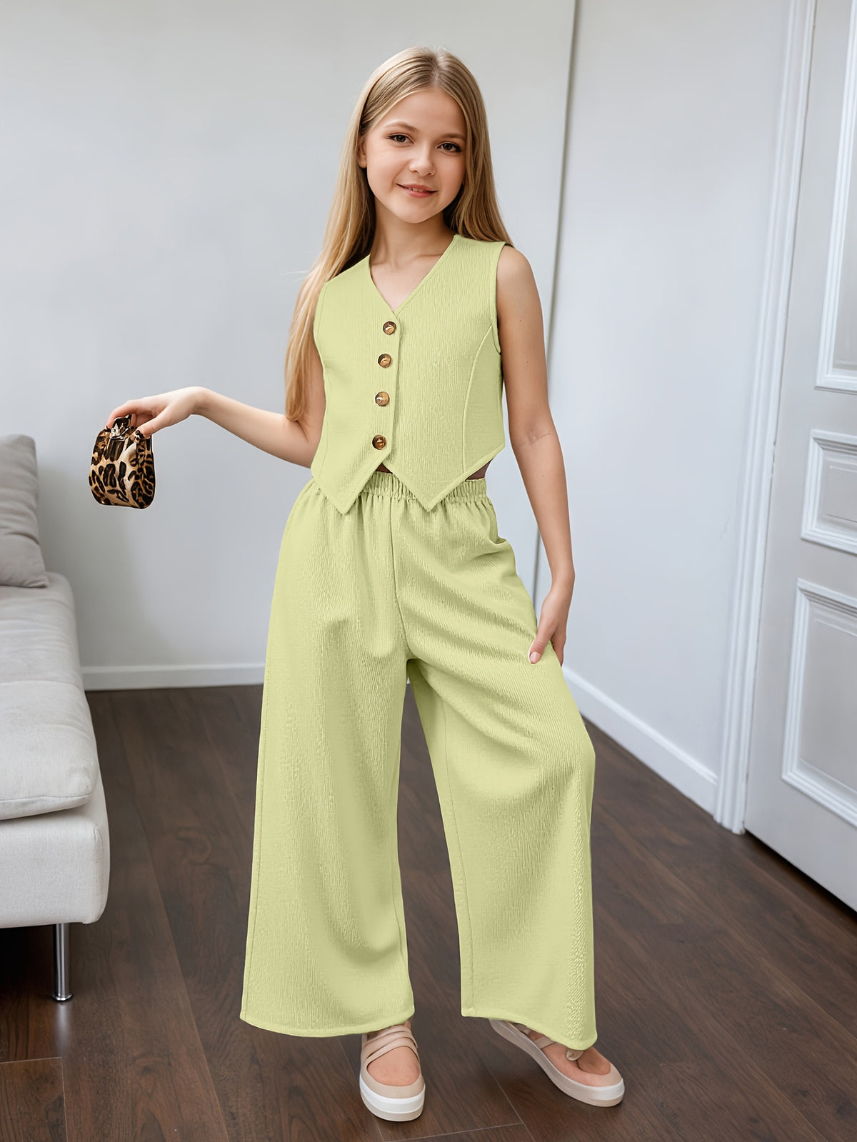 Girls' Summer Casual Set: Vest and Wide-Leg Pants Outfit