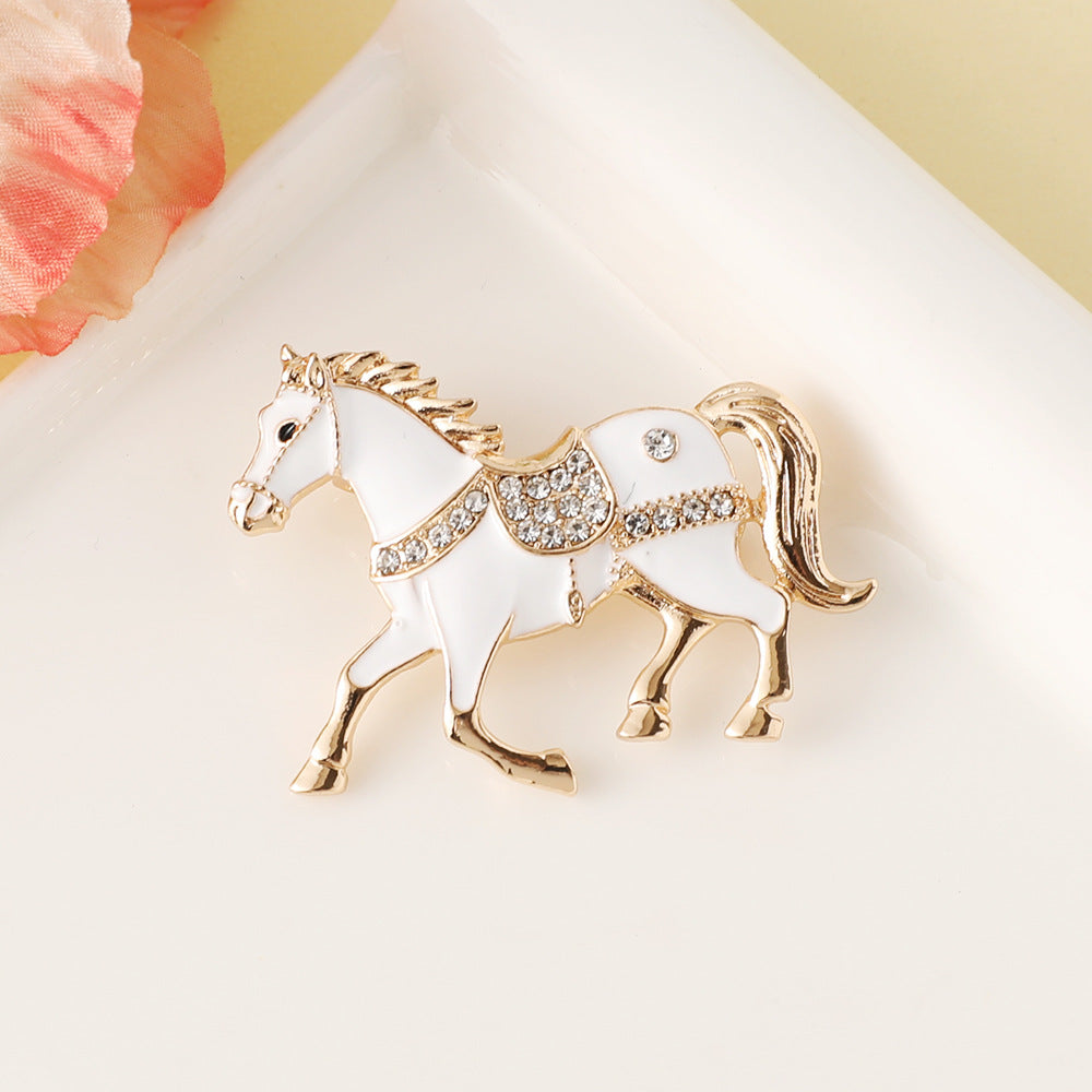 1pc Enamel Dripping Oil Inlaid Rhinestone Pony Fashion Brooch | Creative Ethnic Style Horse Badge Pin, High-End Design Couple Accessories, Exquisite Suit Corsage Party Decoration, Suitable for Christmas, Year of the Horse, Eq