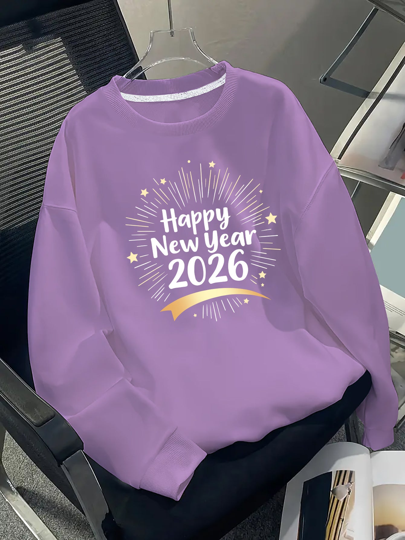 Men's Happy New Year 2026 Print Round Neck Sweater - Casual Long Sleeve Pullover with Chinese/English Lettering, Machine Washable Winter Sweaters for Parties, Daily Wear & New Year Gifts (Happy 2026 Design)