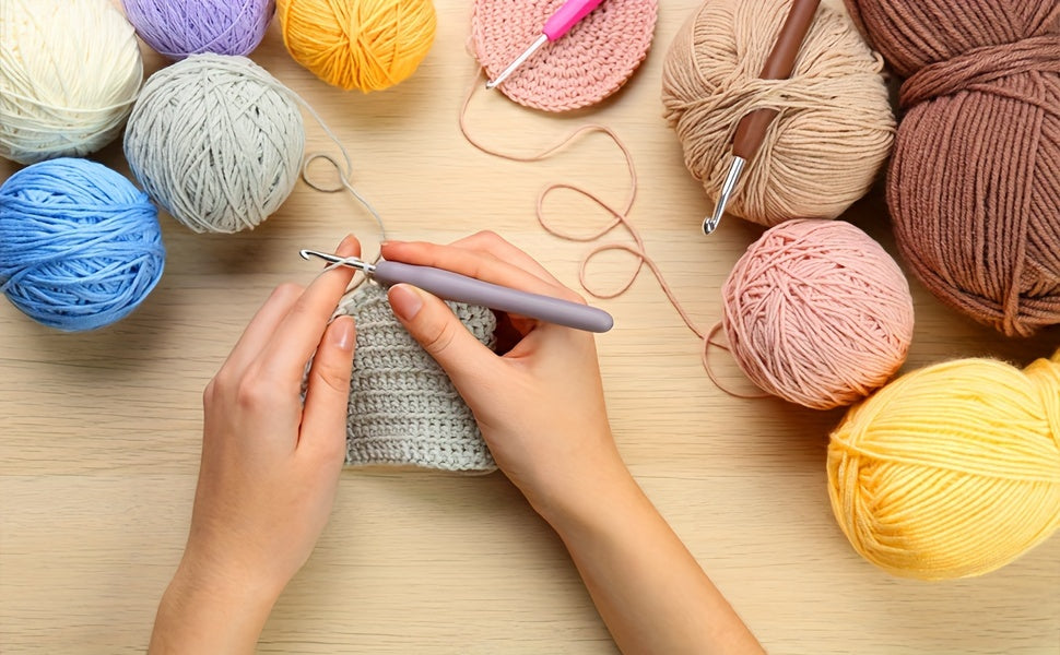 Vioiv 1pc Cute Bear Polar Bear Beginner Animal Doll Crochet Set, Adult Beginner Crochet Set, PDF File with Step by Step Text Tutorial, Dragon DIY Knitting Set, Cute and Humorous Home Decoration Decoration, Birthday and Valent