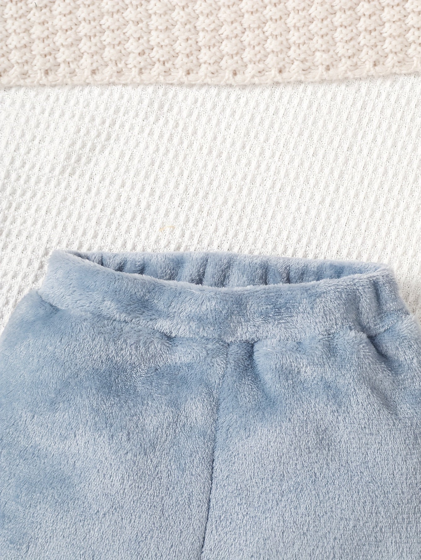 Boys' Cozy Fleece Hoodie & Pants Set - Gray & White Geometric Pattern, Long Sleeve Pullover with Hood, Soft Knit Fabric, Perfect for Fall & Winter, Casual Style, Everyday Comfort, Everyday Comfort Wear | Geometric Pattern Hoo