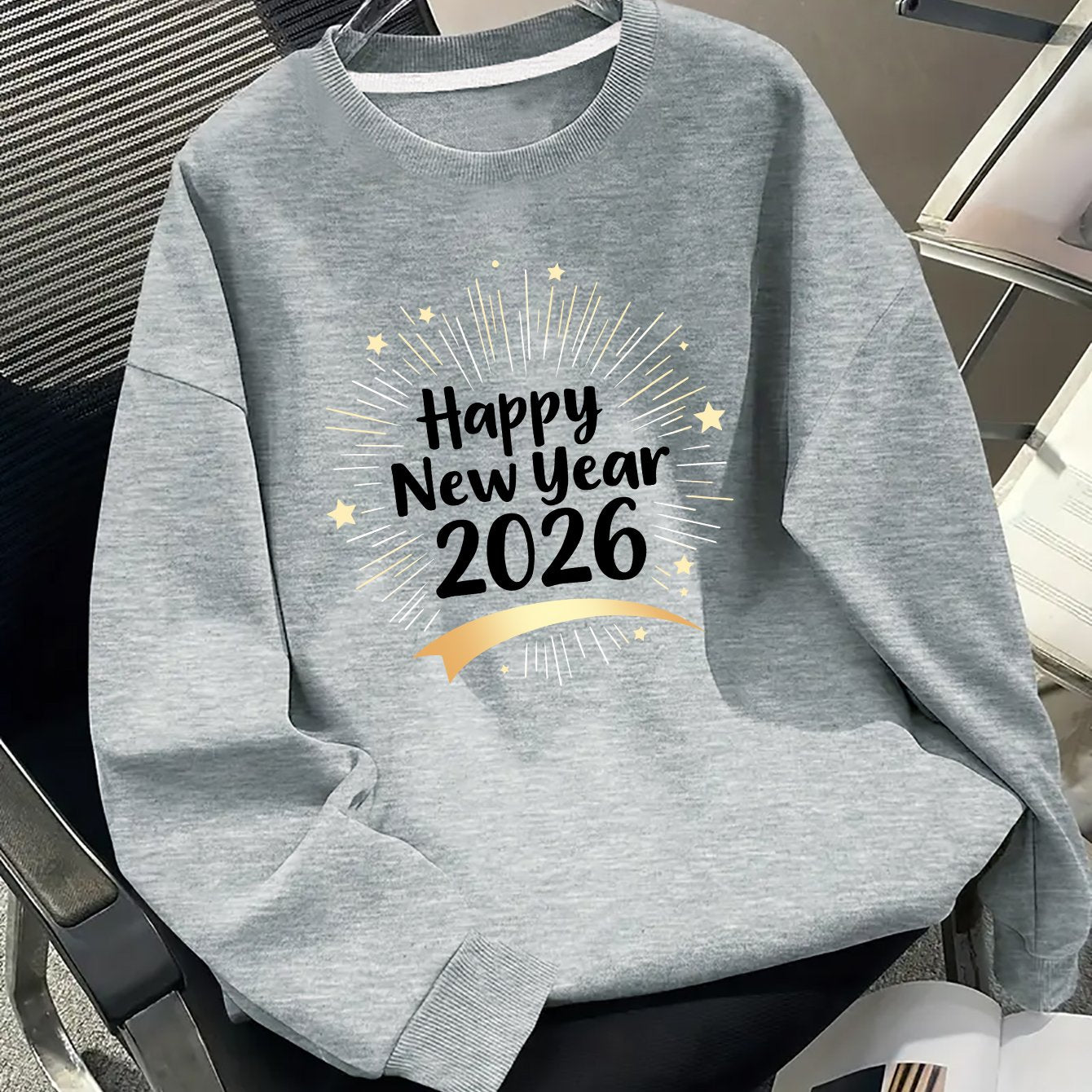 Men's Happy New Year 2026 Print Round Neck Sweater - Casual Long Sleeve Pullover with Chinese/English Lettering, Machine Washable Winter Sweaters for Parties, Daily Wear & New Year Gifts (Happy 2026 Design)