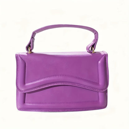 Թարմ և նորաձև փոքրիկ քառակուսի պայուսակ, մի ուսի վրա կրծկալով պայուսակ, երիտասարդական և հաճելի ոճով, մագնիսական ճարմանդով փակվող պայուսակ, միագույն, ինտերնետում հայտնի և սիրված պայուսակ