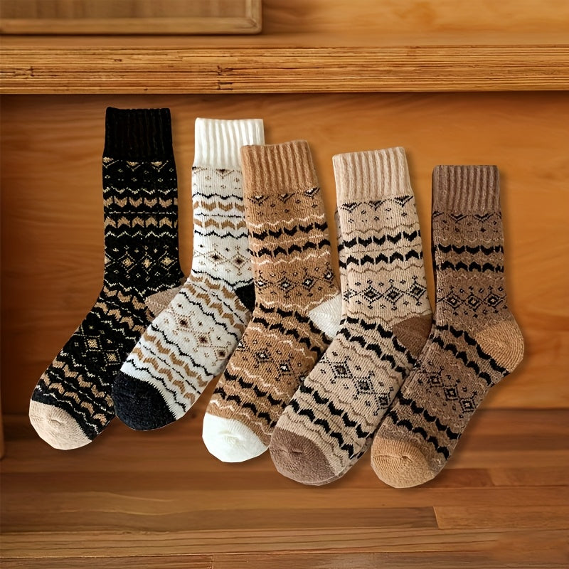 5 Pairs Thick Fleece Mid-Calf Socks for Autumn Winter Casual Wear