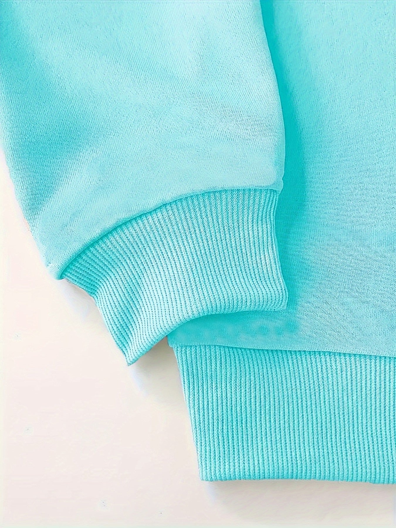 Women'S Christmas Hoodie - Thick Fleece-Lined Winter Sweatshirt with Deer & Snowflakes, Plaid Santa Hat Design, Cozy Casual Pullover for Holiday Party Outfits