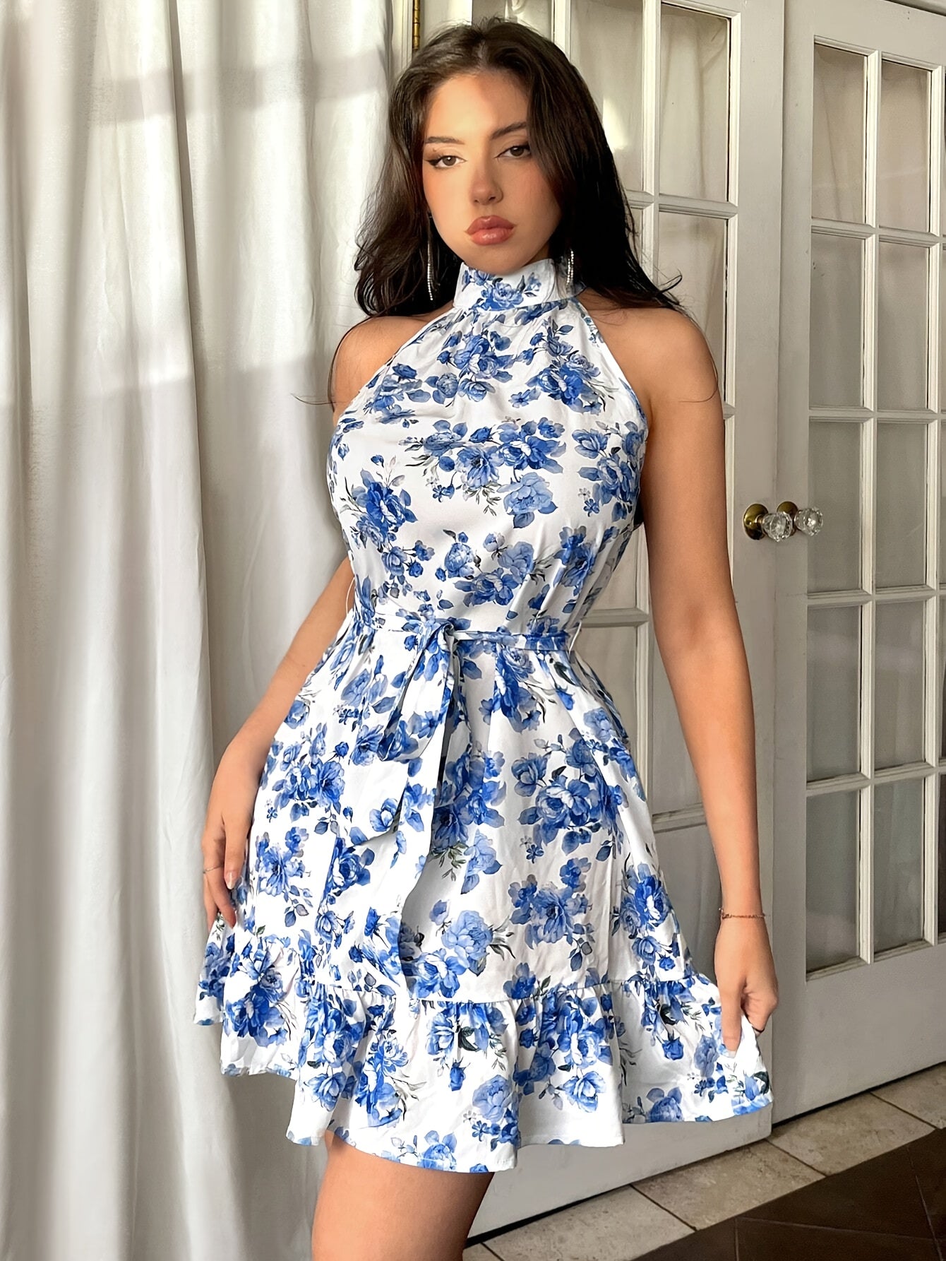 Elegant Floral Print Sleeveless Dress with Ruffle Hem - Choker Neck, Knee-Length, Lightweight Polyester, Machine Washable - Ideal for Spring/Summer/Fall Events