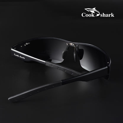 Men's Polarized Photochromic Driving Sunglasses with Lightweight Alloy
