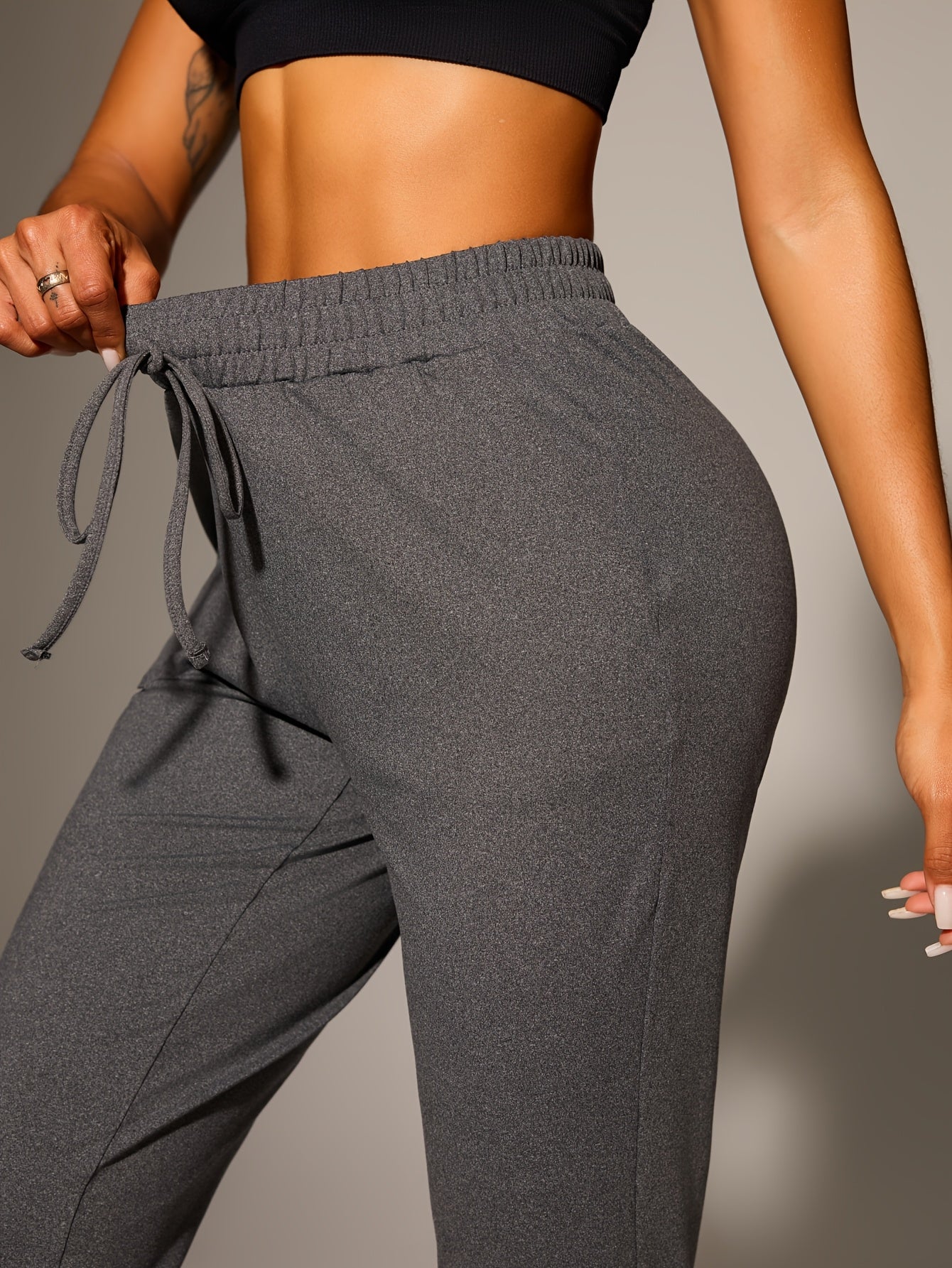 High-Waisted Lightweight Women's Athletic Joggers for Spring/Summer