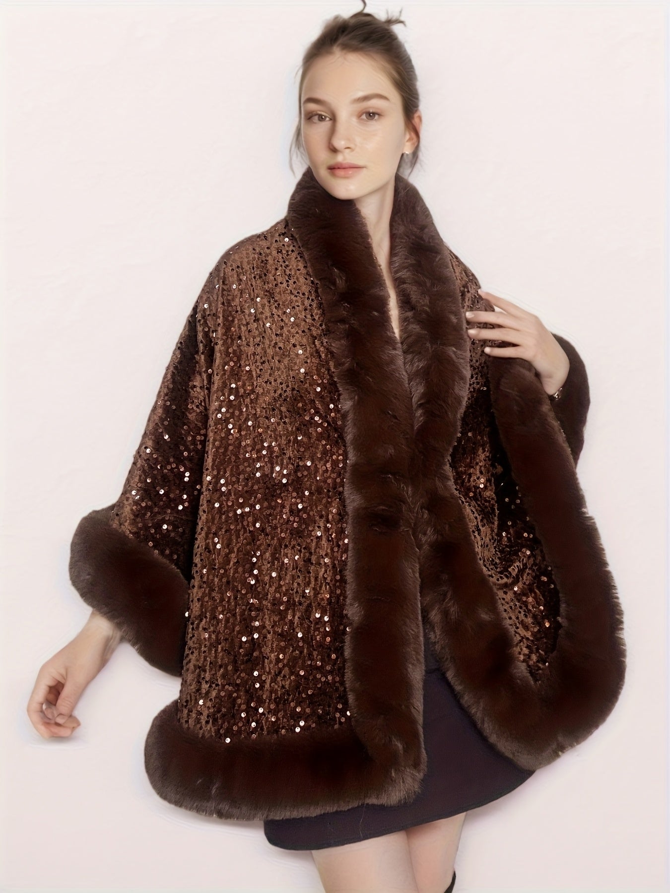 Մեծ չափսի կանացի էլեգանտ շալ-թիկնոց-պոնչո - շքեղ շագանակագույն թիկնոց՝ փայլուն հմայքով, խիտ ձմեռային վերարկու երեկույթների, պաշտոնական միջոցառումների համար՝ չձգվող գործվածք, հեշտ խնամվող էլեգանտ փաթաթան ամենօրյա հատուկ առիթների համար, երեկույթի հագուստ, C