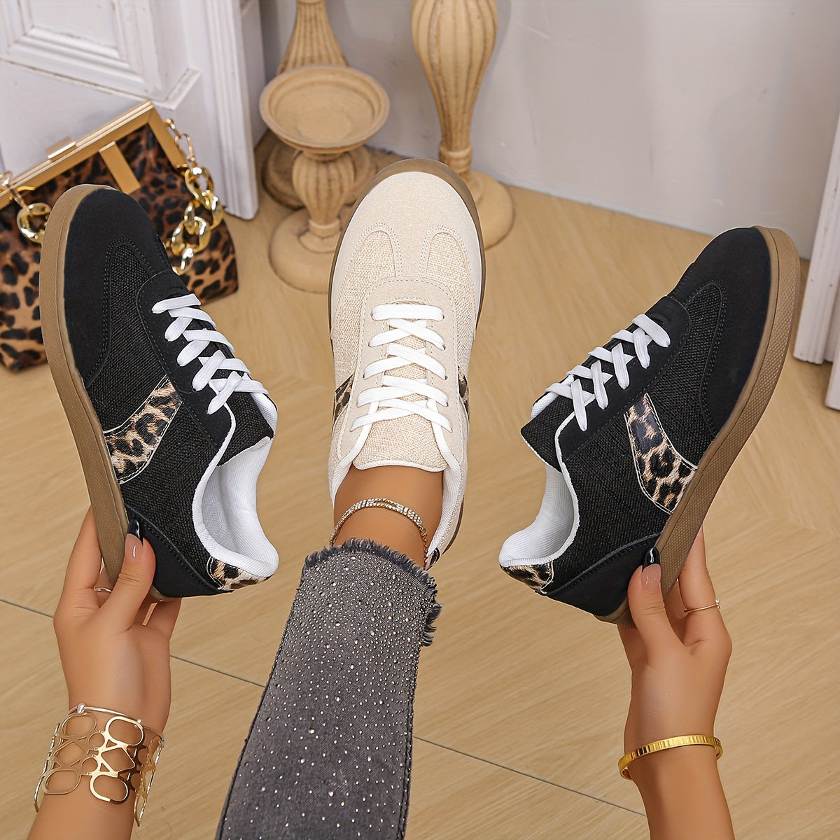 Chic Leopard Print կանացի սպորտային կոշիկներ՝ ռետրո-ներշնչված, ժանյակավոր բնակարաններ հարմարավետ TPR ներբանով բոլոր եղանակների համար