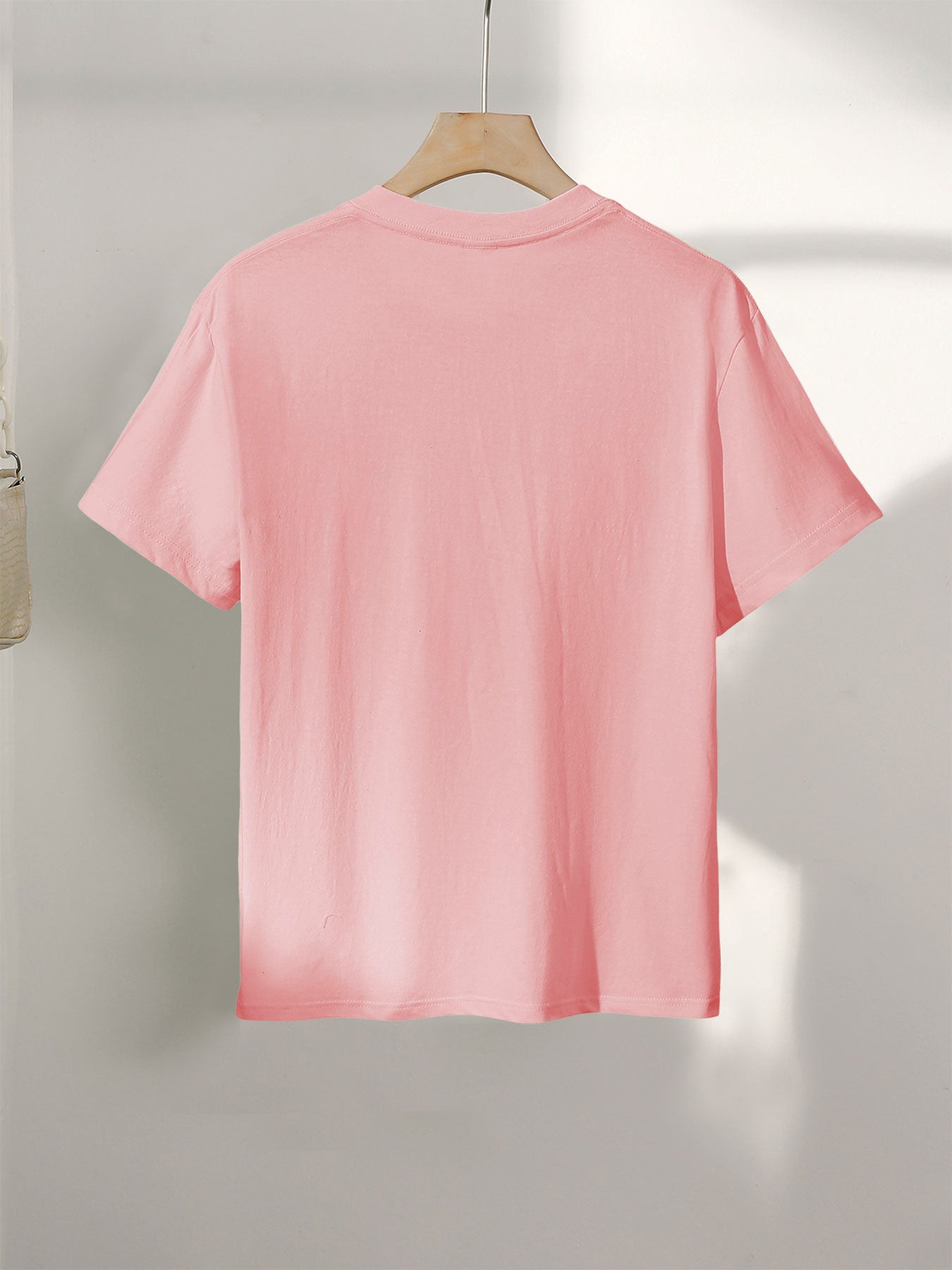 Women's Casual Cotton T-Shirt with Hummingbird Leaf Print