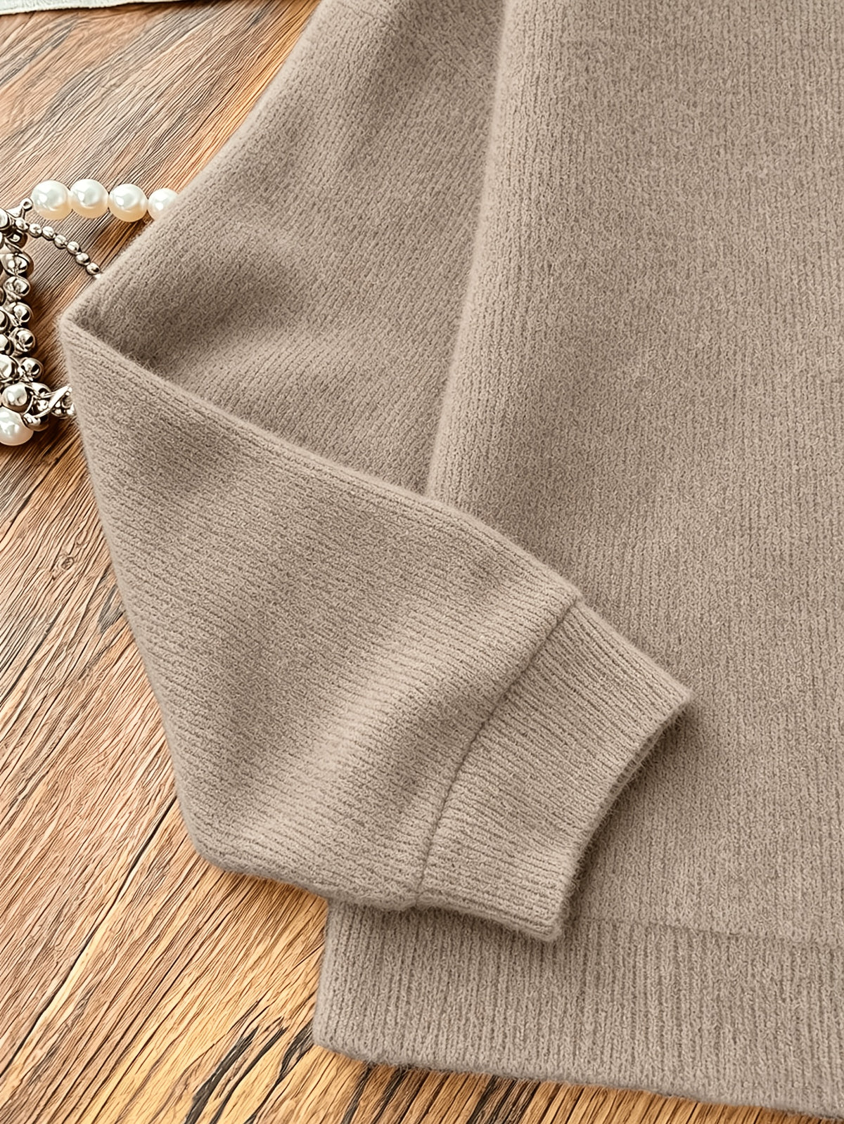Women's Plush Long Sleeve Crew Neck Sweater - Casual Warm Pullover