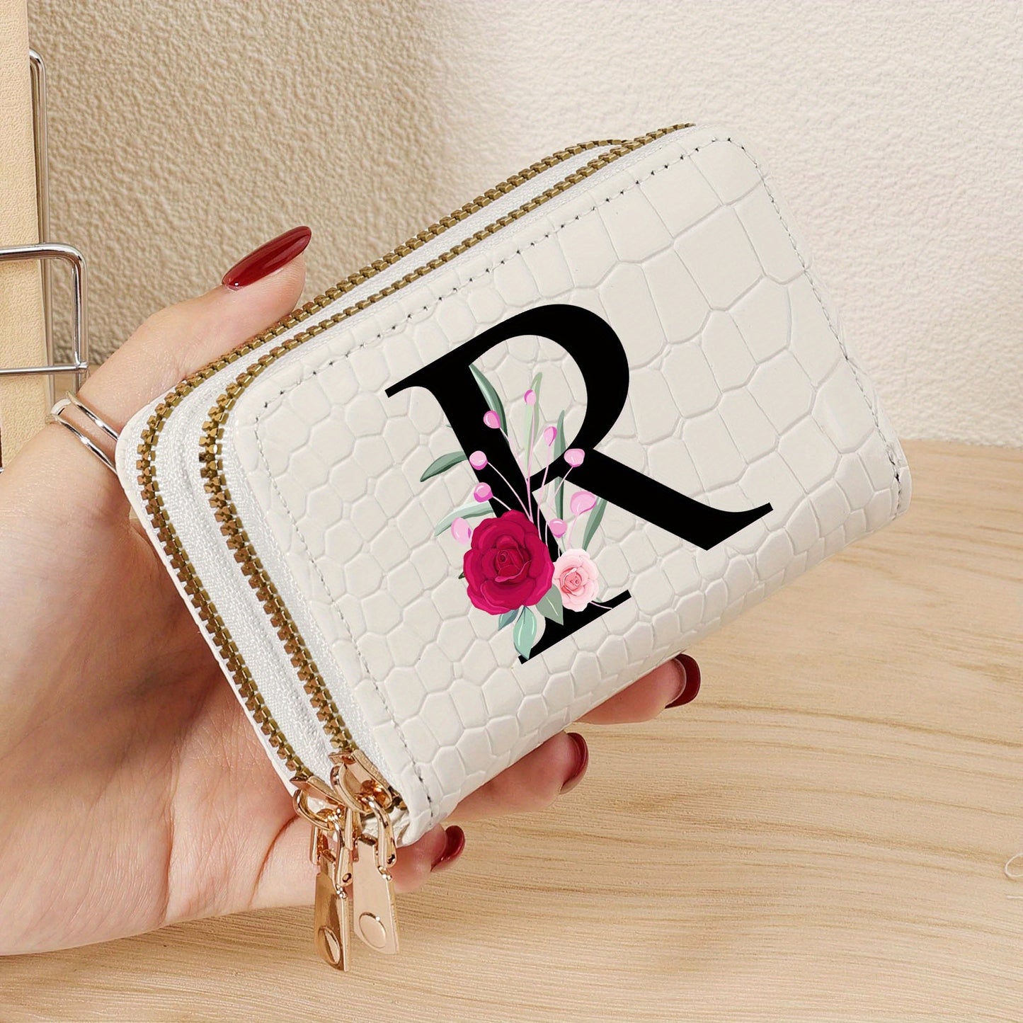 Minimalist Women'S Short Wallet Featuring a Double Zipper Design, with a Crocodile A-Z Letter Pattern. This Stylish Handbag Also Serves As a Fashionable Coin Wallet, Perfect for Travel, Back-To-School, Or Parties.