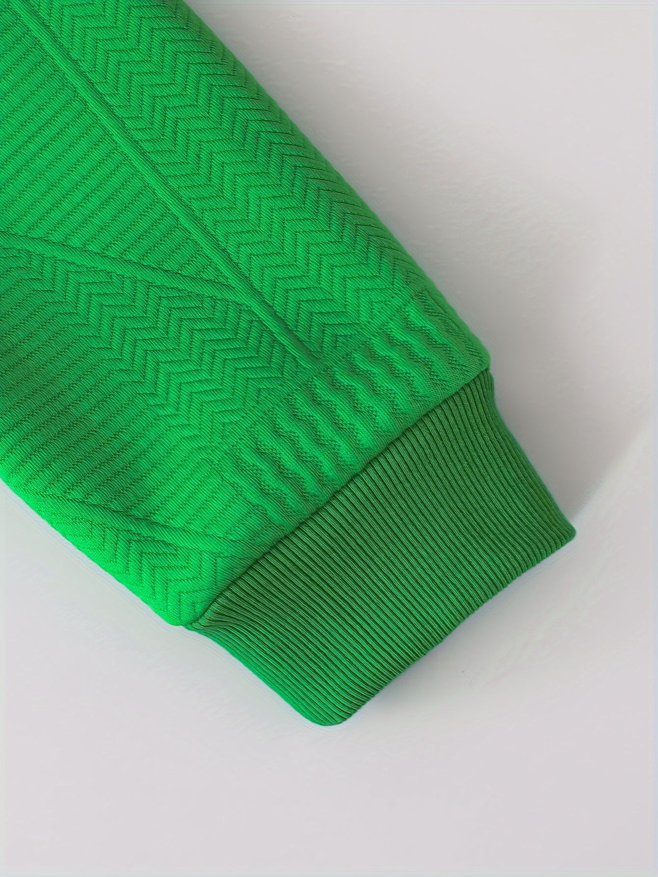 2pcs set of casual and fashionable fleece thickened Jacquard zipper pocket shoulder-length hooded sweatshirt and fleece Jacquard sports jogging pants suit, children's autumn and winter comfortable and versatile clothing, can