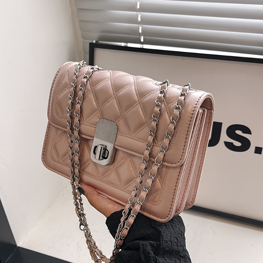 Օրհնություն ուղևորների համար։ Տարողունակ դիզայնը կարող է միաժամանակ տեղավորել ձեր հեռախոսը, շրթներկը, բանալիները և քարտապանը։ Կատարյալ լրացնում է և՛ վերարկուները, և՛ զգեստները՝ ստեղծելով կատարյալ ոճային տեսք։