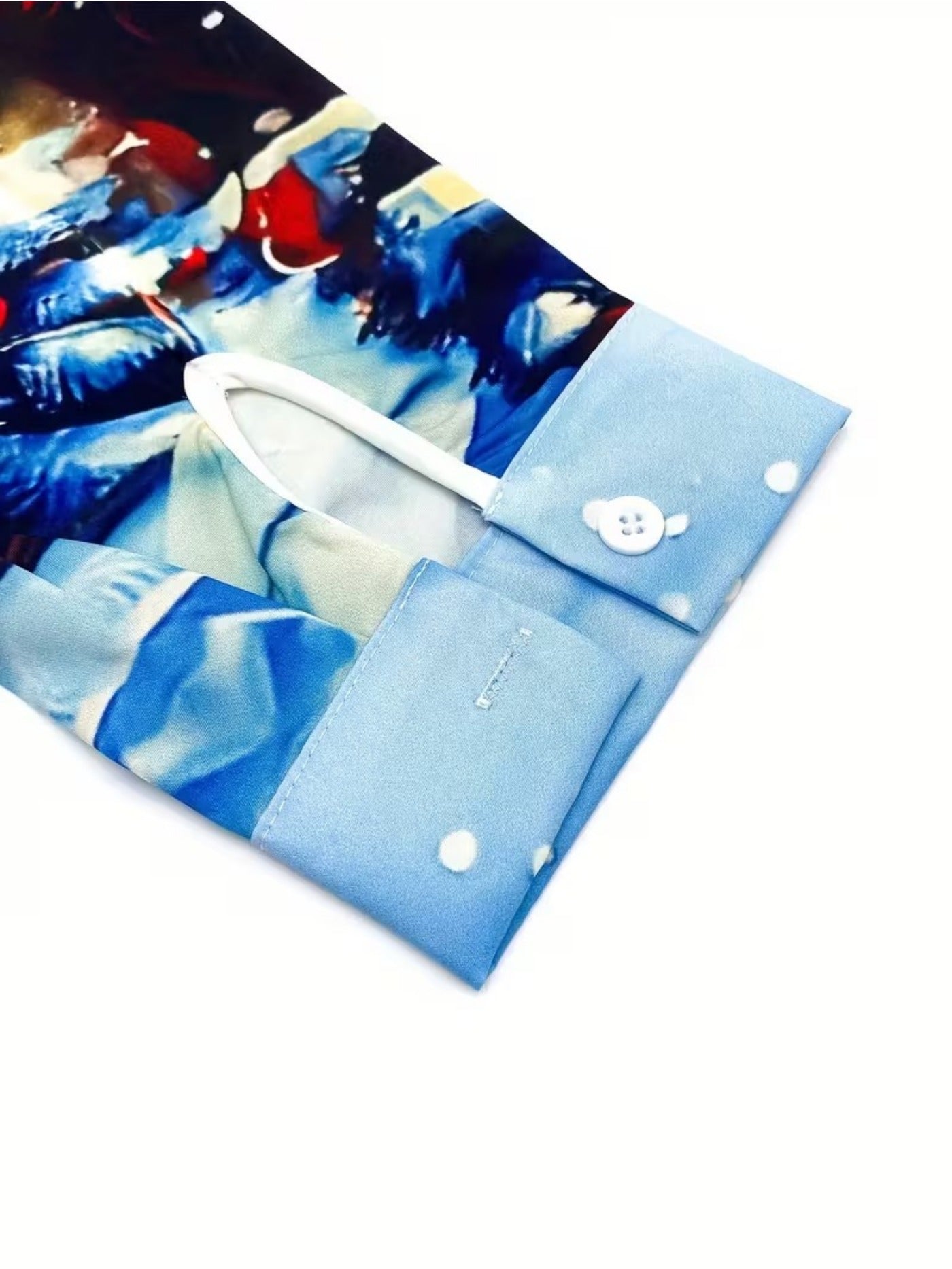 2025 թվականին՝ Հելոուին, Շնորհակալության օր, Սուրբ Ծնունդ, Նոր տարի, երեկույթներ, տղամարդկանց նոր վերնաշապիկներ, երկարաթև Սուրբ Ծննդյան տպագիր կարդիգաններ, ամենօրյա օձիքով վերնաշապիկներ, տղամարդկանց համար նախատեսված Սուրբ Ծննդյան հագուստ