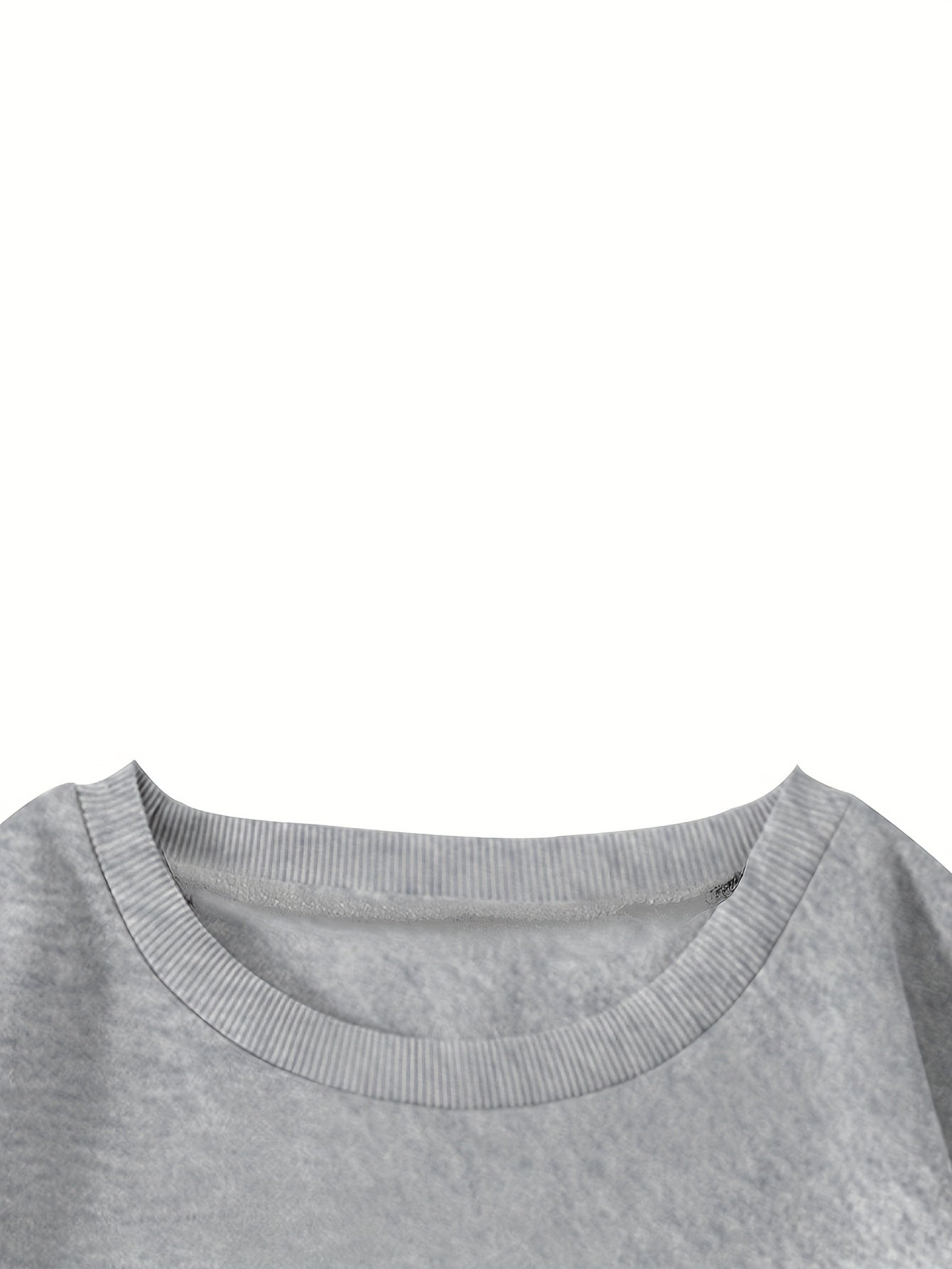 Women's Red Christmas Tree & Lettering Sweater - Cozy Winter Pullover with Round Neck Long Sleeve, Thickened Sweating-Reducing Blouse for Xmas Party Outfits, Family Gatherings (Machine Washable, Autumn/Winter Clothing)