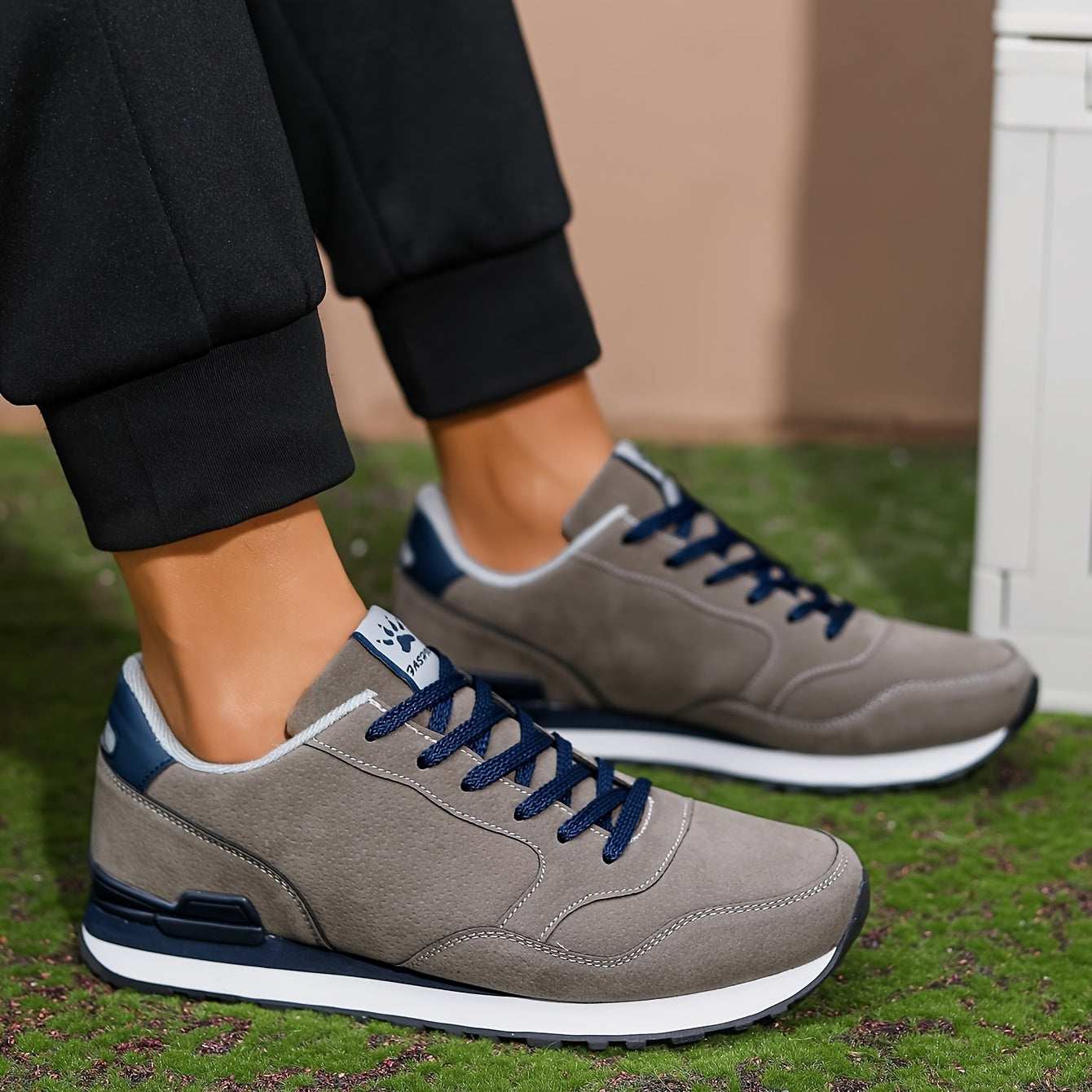 Men's Forrest Gump Sneakers, Round Toe Low-Top Casual Lace-Up Sneakers, Low Heel, Men's Fashionable Minimalist Style, Casual Adult Outdoor Sports, Shopping, Travel, All-Season Men's Sneakers - ayq