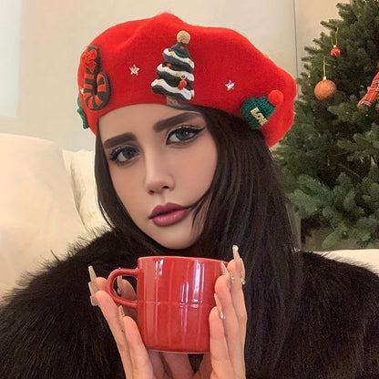 Women's Red Christmas Beret Hat with 3D Christmas Tree Decorations - Elastic Drawstring Closure, Lightweight Warm Winter Hat for Holiday Parties, Photo Shoots, Valentine's & New Year's Eve - Festive Movie-Inspired Fashion Acc