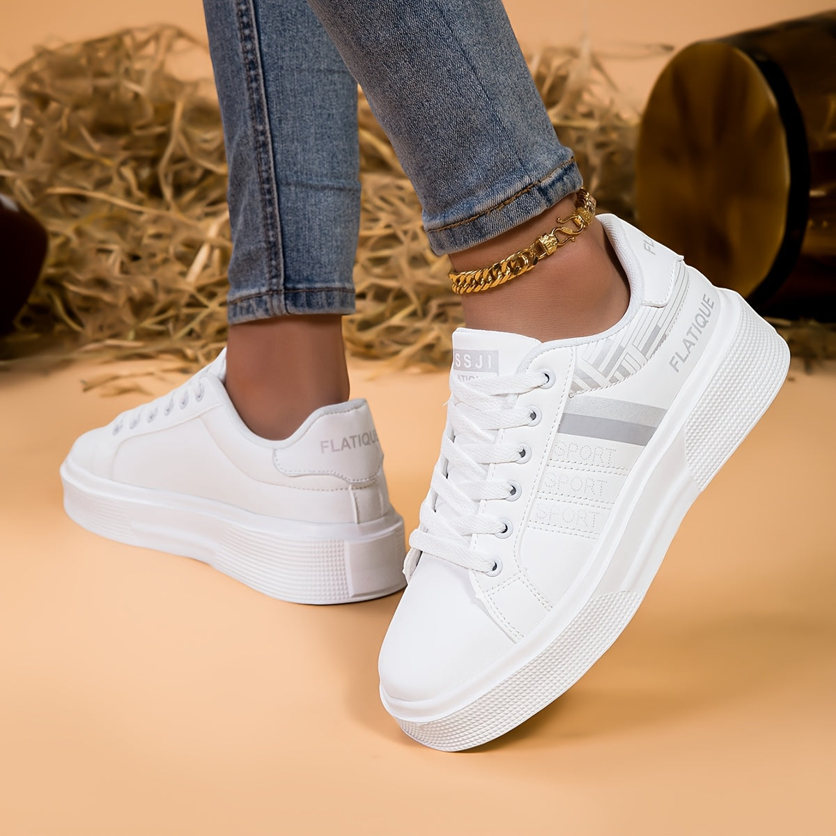 Men's Lightweight Black & White Sports Sneakers with Breathable Mesh