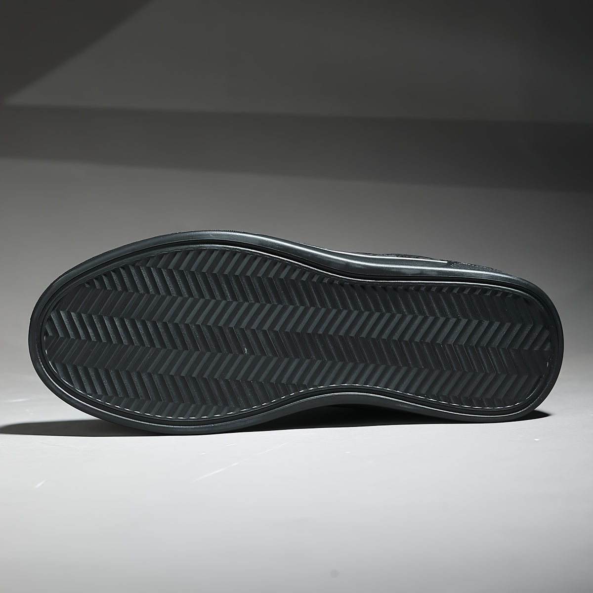 Men's Classic Black Sneakers - Comfortable, Breathable & Stylish Lace-Up Casual Shoes for Outdoor Activities - ayq