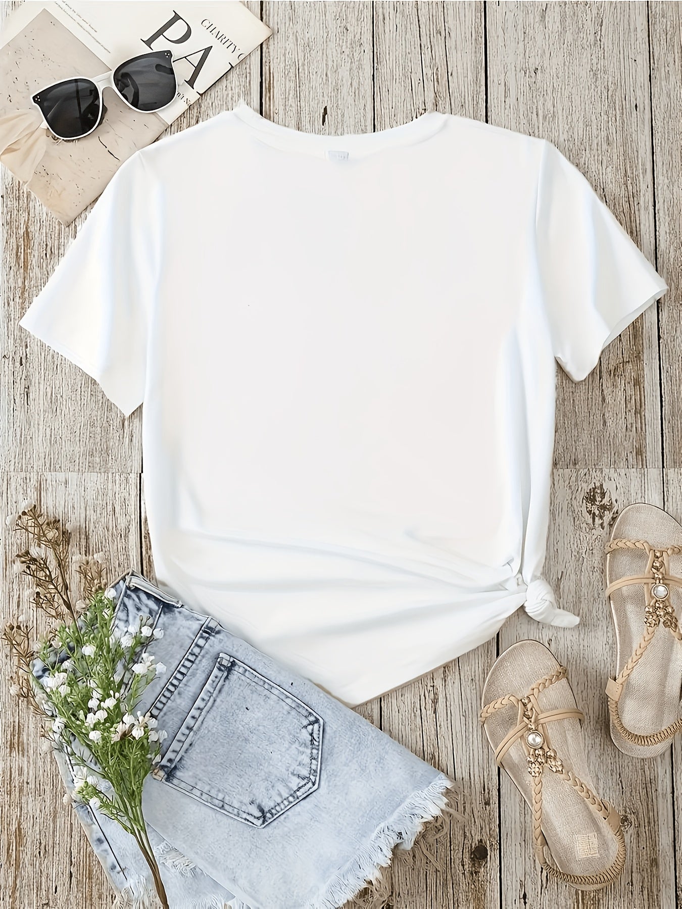 Women’s Casual Geometric Print Cotton T-Shirt for All Seasons