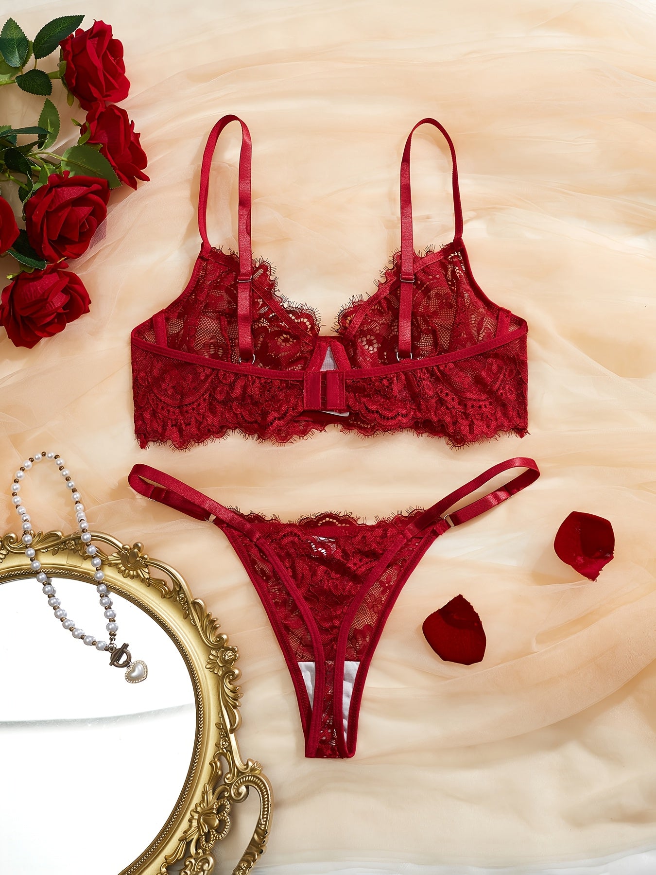 Women's Sexy Solid Lace Underwire Lingerie Set