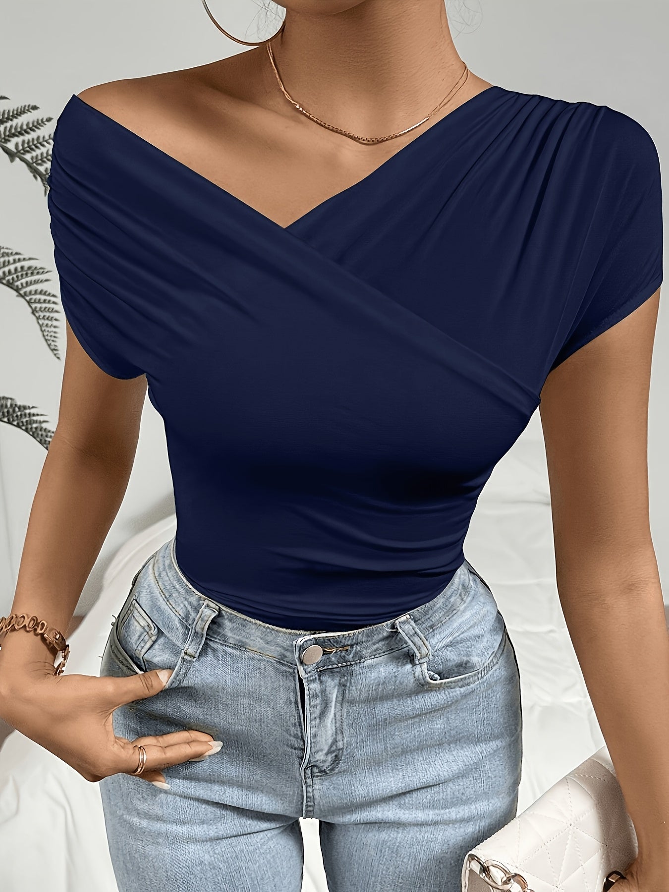 Women's Elegant Slim-Fit Cross-Front T-Shirt for Spring/Summer