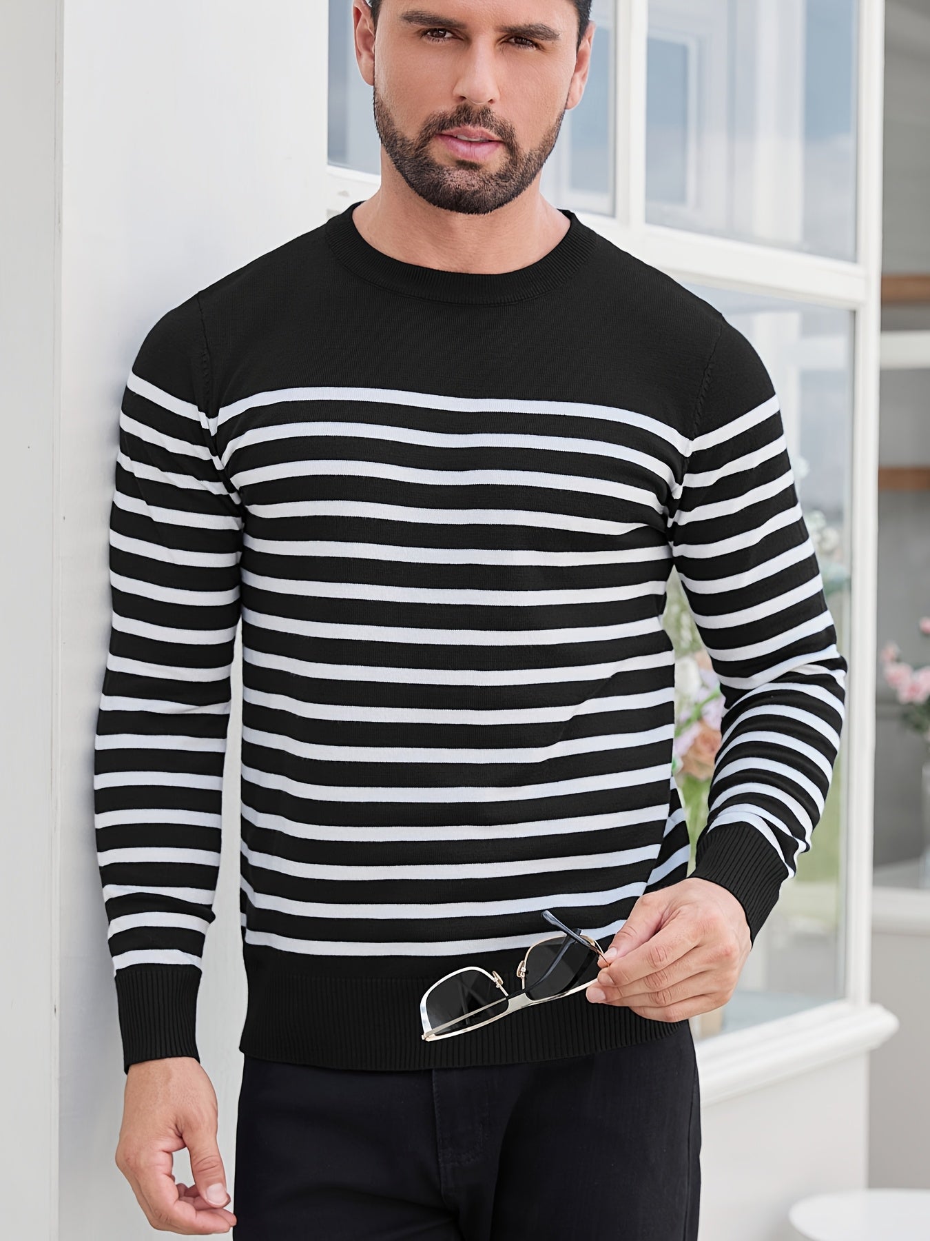 Գարնանային և աշնանային ամենօրյա երկգույն գծավոր տղամարդու սվիտեր-պուլովեր՝ գունավոր բլոկներով, կլոր վզնոցով, տղամարդու տրիկոտաժե վերնաշապիկ