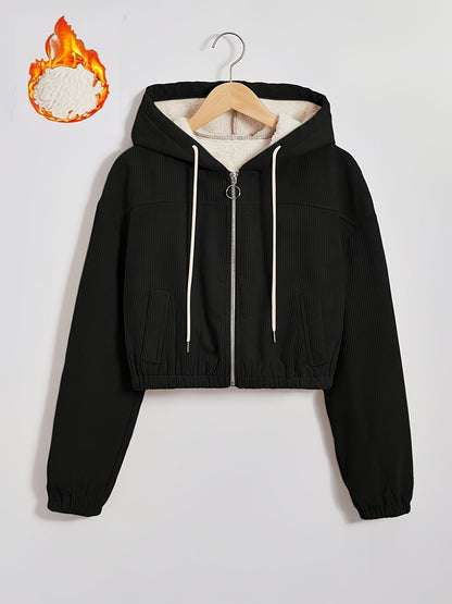 Կանացի սև գլխարկով բաճկոն՝ բրդյա աստառով - Ձմեռային վերարկու՝ ամբողջական կայծակաճարմանդով, առջևի ամբողջական կայծակաճարմանդով փակվող, կայծակաճարմանդով գրպաններ, լվացքի մեքենայով լվացվող արտաքին պատյան