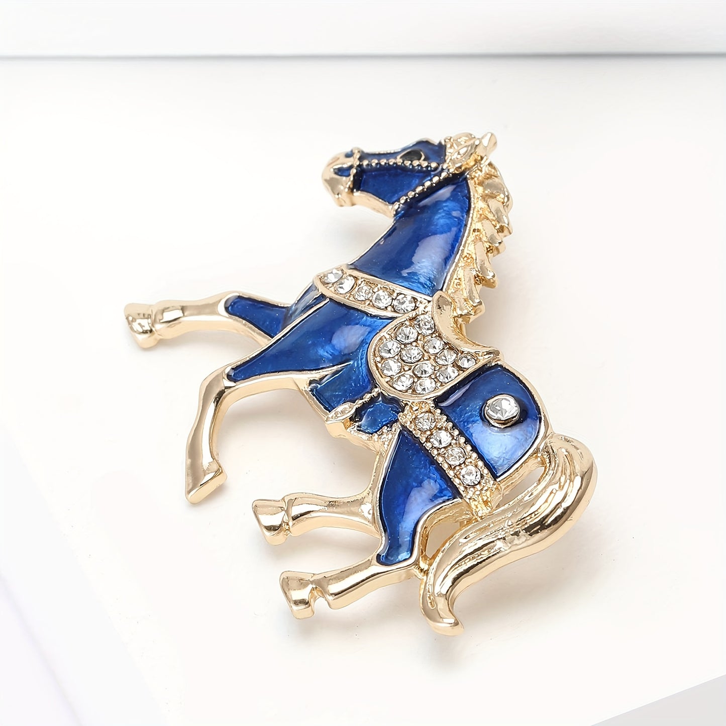 1pc Enamel Dripping Oil Inlaid Rhinestone Pony Fashion Brooch | Creative Ethnic Style Horse Badge Pin, High-End Design Couple Accessories, Exquisite Suit Corsage Party Decoration, Suitable for Christmas, Year of the Horse, Eq