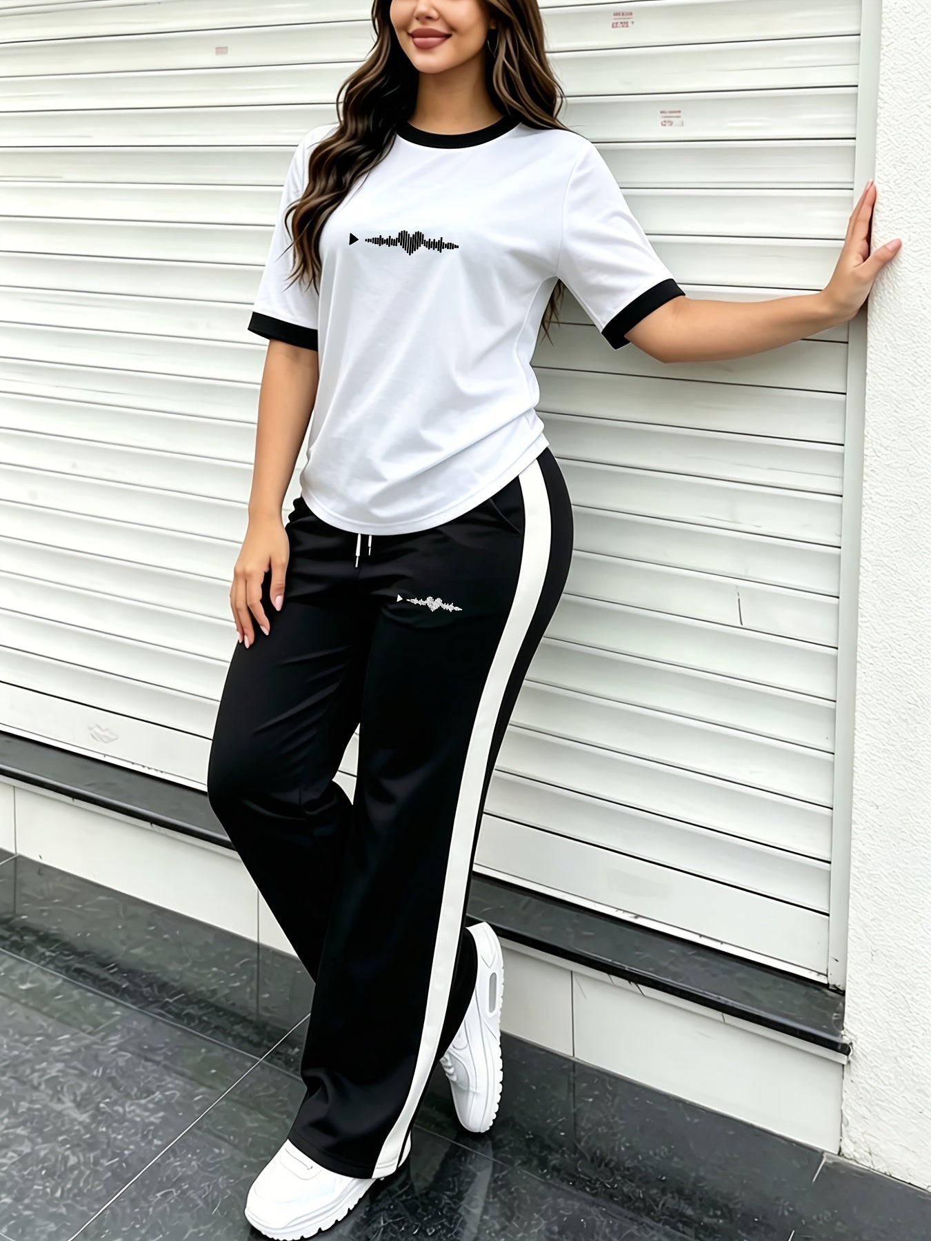 Women's Casual 2-Piece Set with ECG Print - Loose Fit Jogger Outfit