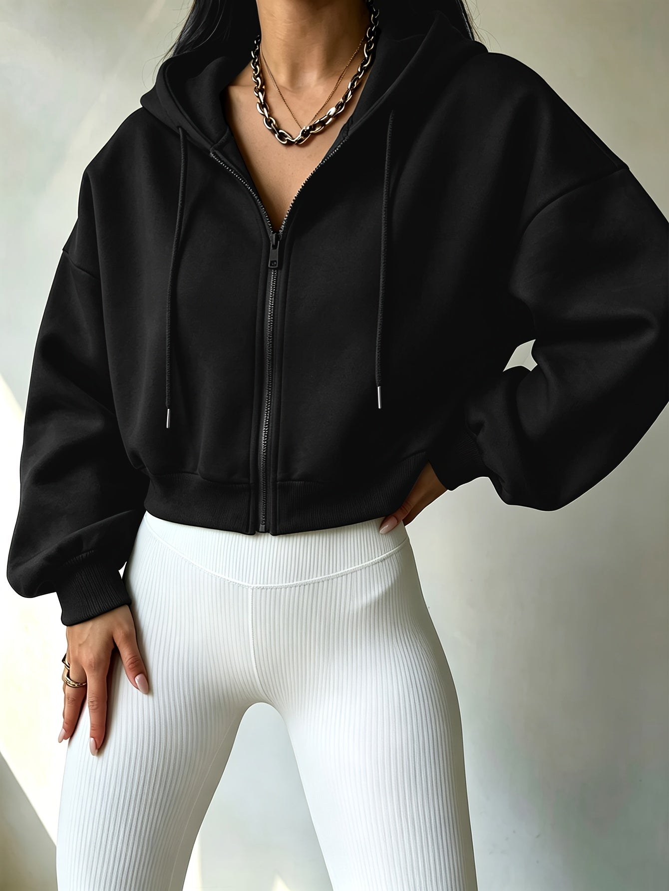 Women’s Short Hooded Zipper Sweatshirt with Geometric Print