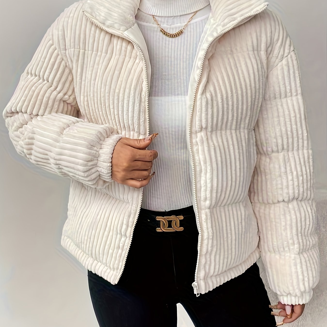 Կանացի սպիտակ փքված բաճկոն՝ կայծակաճարմանդով և թավշանման վերնամասով - Բեժ ձմեռային վերարկու, լվացքի մեքենայով լվացվող ցուրտ եղանակի վերնազգեստ, էլեգանտ կարճ կտրվածք (առանց գոտու)՝ առօրյա կամ պաշտոնական օգտագործման համար, կանացի բաճկոններ, ձմեռային հագուստ