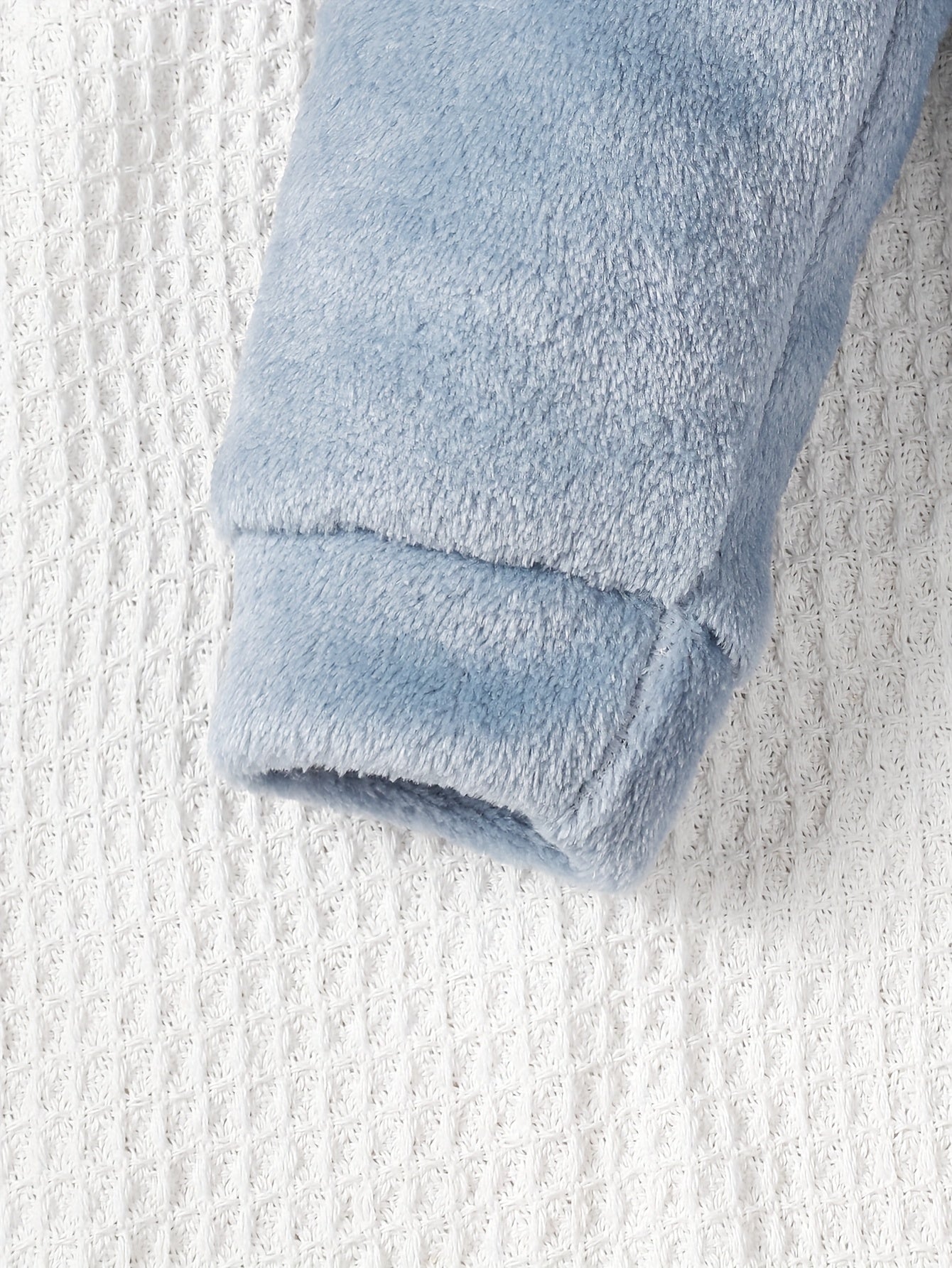 Boys' Cozy Fleece Hoodie & Pants Set - Gray & White Geometric Pattern, Long Sleeve Pullover with Hood, Soft Knit Fabric, Perfect for Fall & Winter, Casual Style, Everyday Comfort, Everyday Comfort Wear | Geometric Pattern Hoo