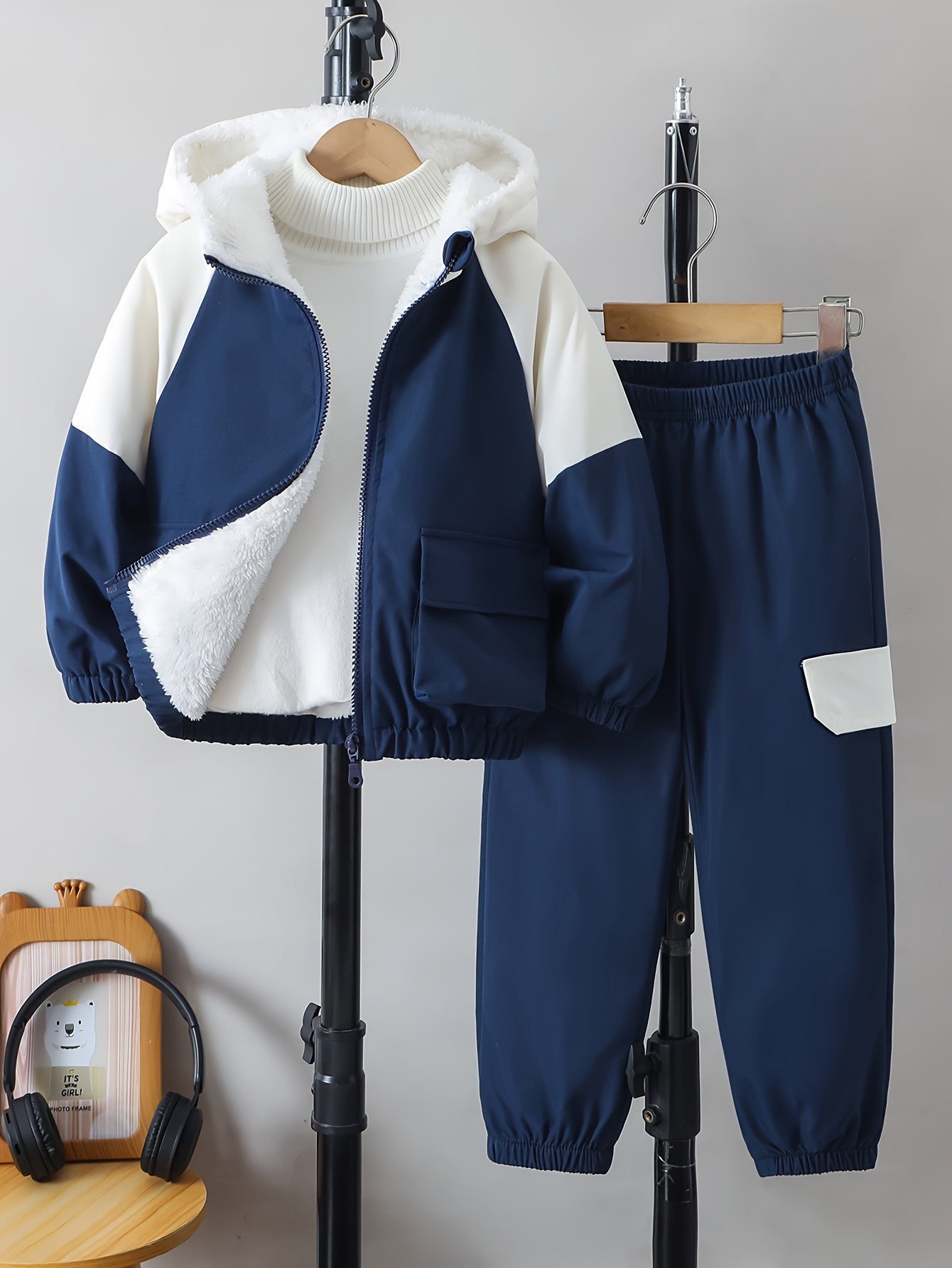 Boys' Casual Fleece-Lined Jacket with Utility Pockets, Open Front Zipper, Matching Single-Pocket Workwear Pants for Autumn/Winter, Perfect for Outdoor Wear, Winter Clothing, Workwear Style, Durable Fabric, Zipup Jacket, Young