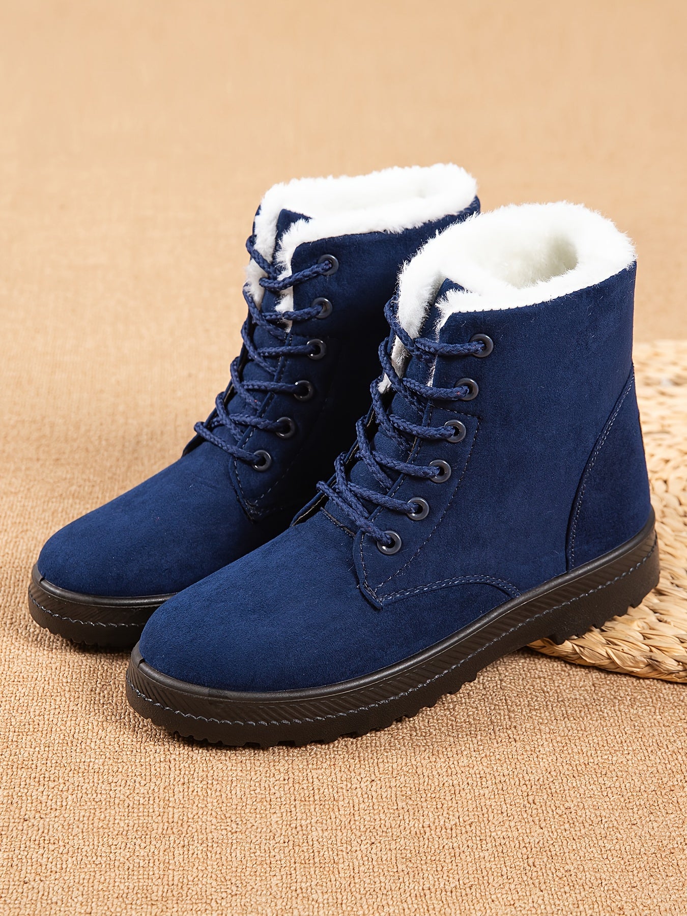 Women'S Ankle Boots - Winter Warm Round Toe Flat Shoes with Lace-Up Closure, Non-Slip Rubber Sole, & Accent - All-Season Casual Boots for Everyday & Formal, Ladies Winter Boots, Outdoor Footwear, Fabric Lined Interior, Outdoo
