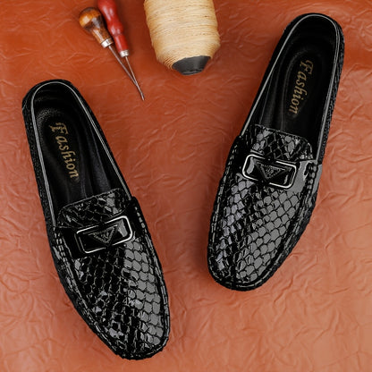Men's Trendy Faux Snake Skin Loafers with Metal Buckle, Soft Sole