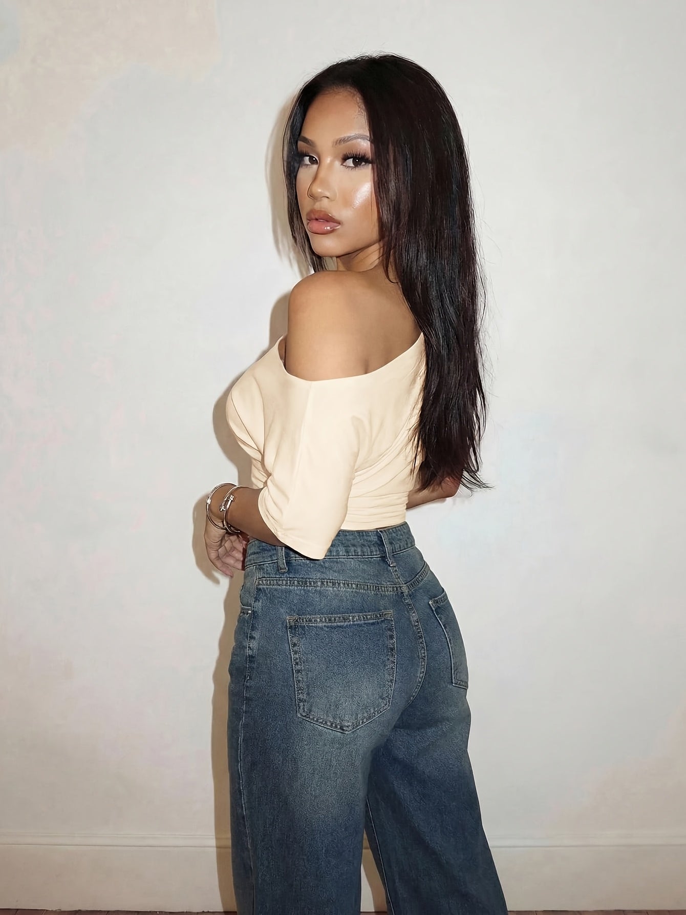 Elegant Off-Shoulder White T-Shirt Top with Pleated Waist