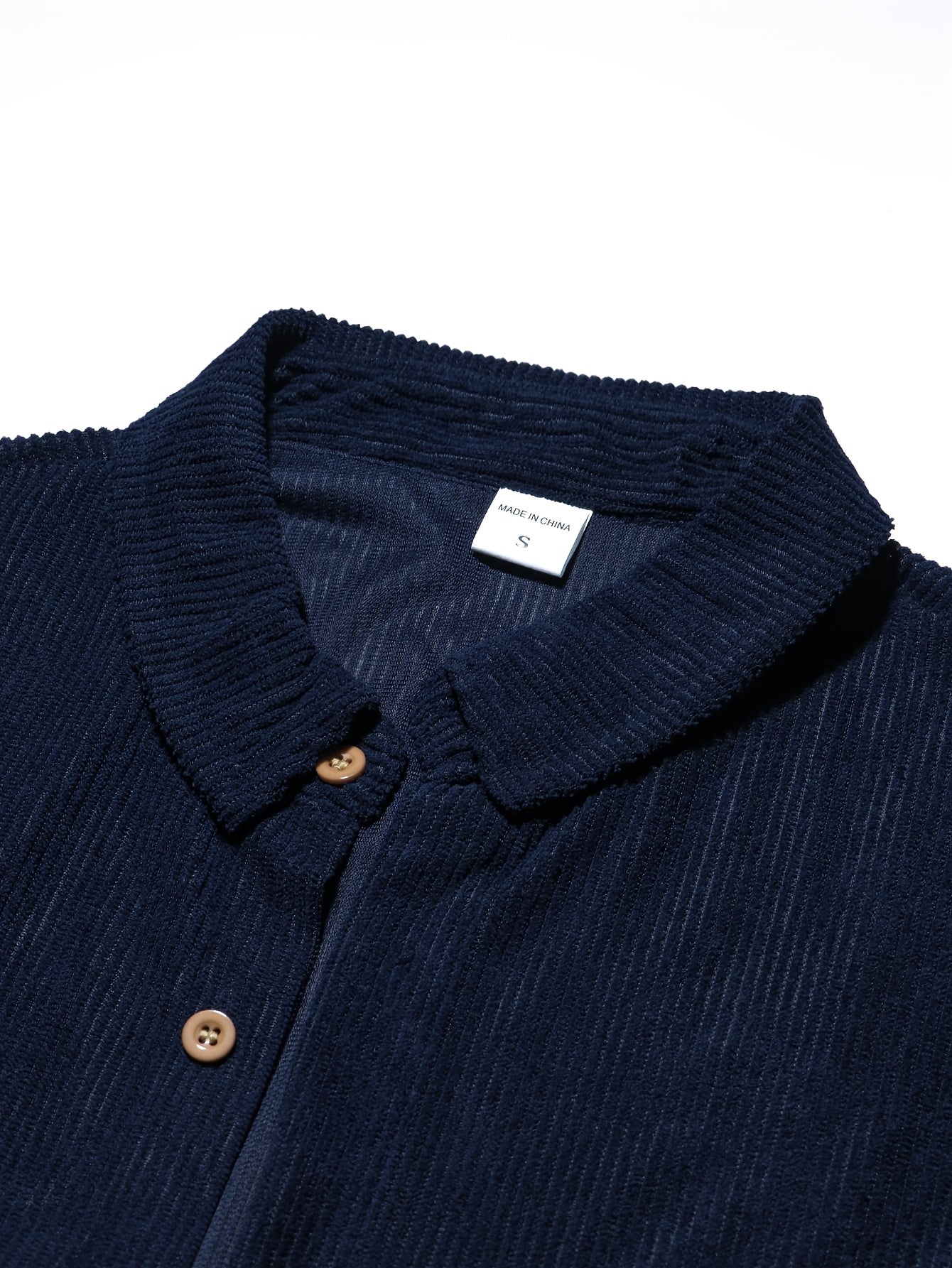 Men'S Long-Sleeve Business Casual Shirt in Lightweight Fabric for Spring And Summer, Featuring a Wrinkle-Resistant And Easy-Care Design.
