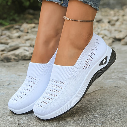 Women's Lightweight Breathable Slip-On Sneakers with Cushioned Sole