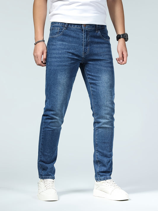 Premium Casual Men'S Jeans with a Slim Fit, Suitable for Light Business Wear, Featuring Stretchy Fabric And a Stylish Blue Wash.