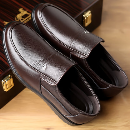 Men's Casual Oxford Shoes with Lightweight Wear-Resistant Sole