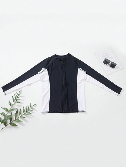 Men’s Black & White Athletic Swimwear Set with Zip-Up Top & Pockets