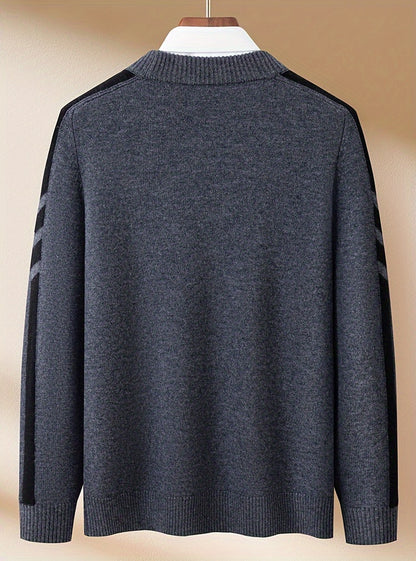 This Thick, Round-Neck Long-Sleeve Sweater for Men Features a Soft And Comfortable Design with Stylish Striped Edges, Perfect for Outdoor Gatherings And Everyday Wear, And Can Be Layered