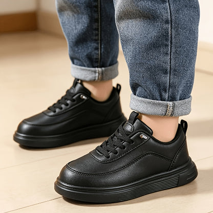 Lightweight Low Top PU Sports Shoes for Kids 14 and Under
