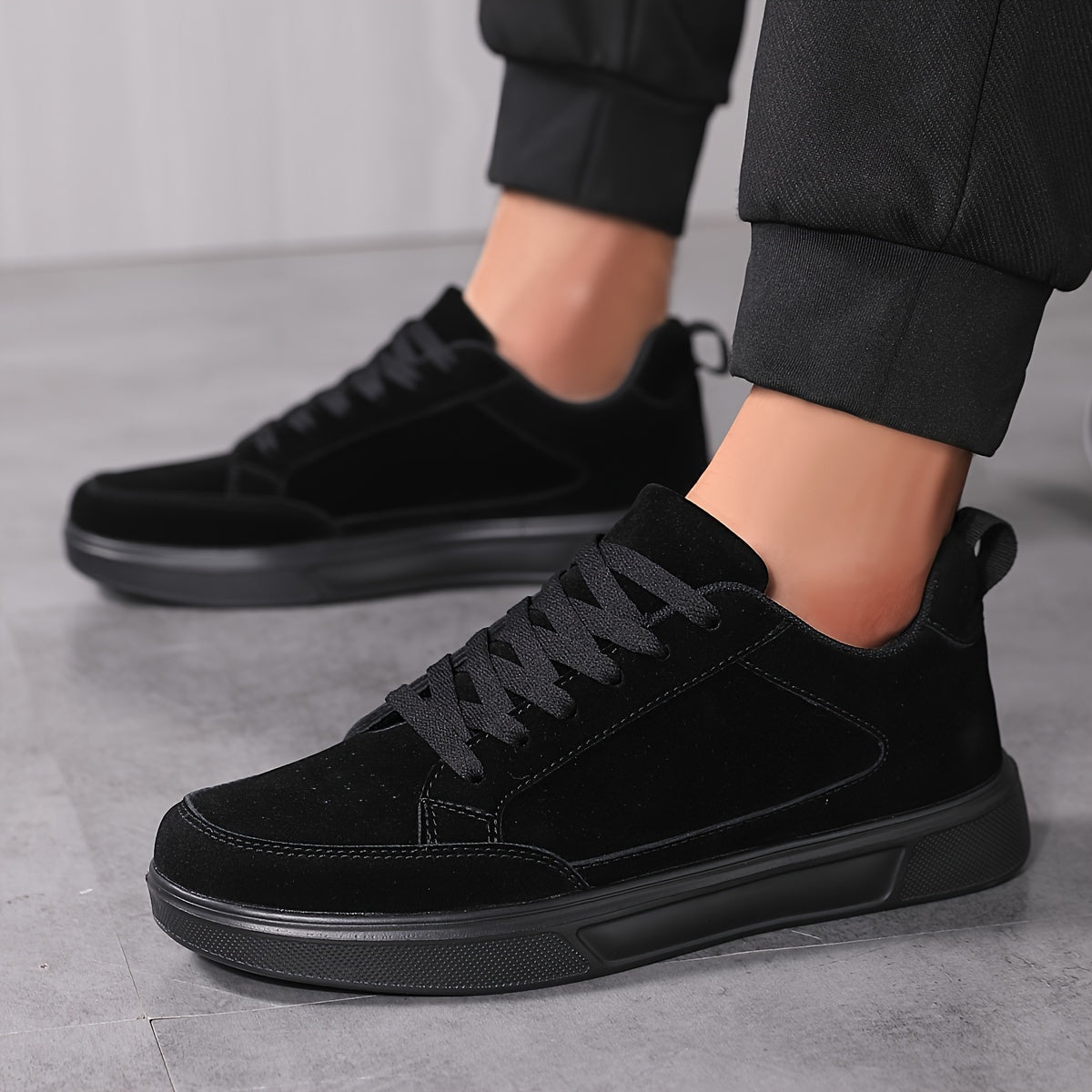 Men's Classic Black Sneakers - Comfortable, Breathable & Stylish Lace-Up Casual Shoes for Outdoor Activities - ayq