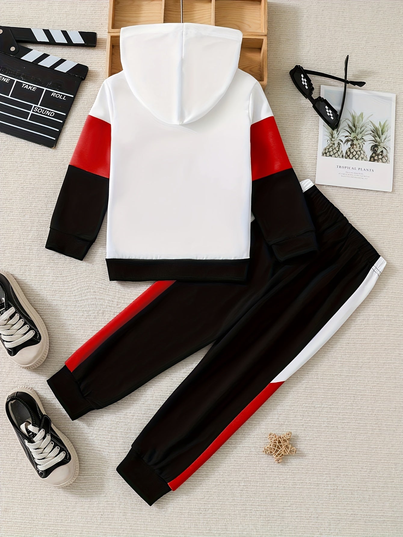 2 հատ տղայի «Թագավորական» նախշերով գլխարկով հանդերձանք, ոճային գունային բլոկներով կարված գլխարկի և տաբատի հավաքածու, մանկական հագուստ աշուն/ձմեռ բացօթյա հագուստի համար, որպես նվեր